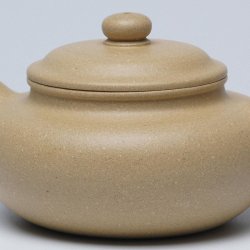 Lvni Fanggu Yixing Teapot | Soft & Soulful | DXY ZISHA