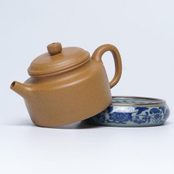Golden-Duanni Dezhong Yixing Teapot | Statuesque & Gold | DXY ZISHA